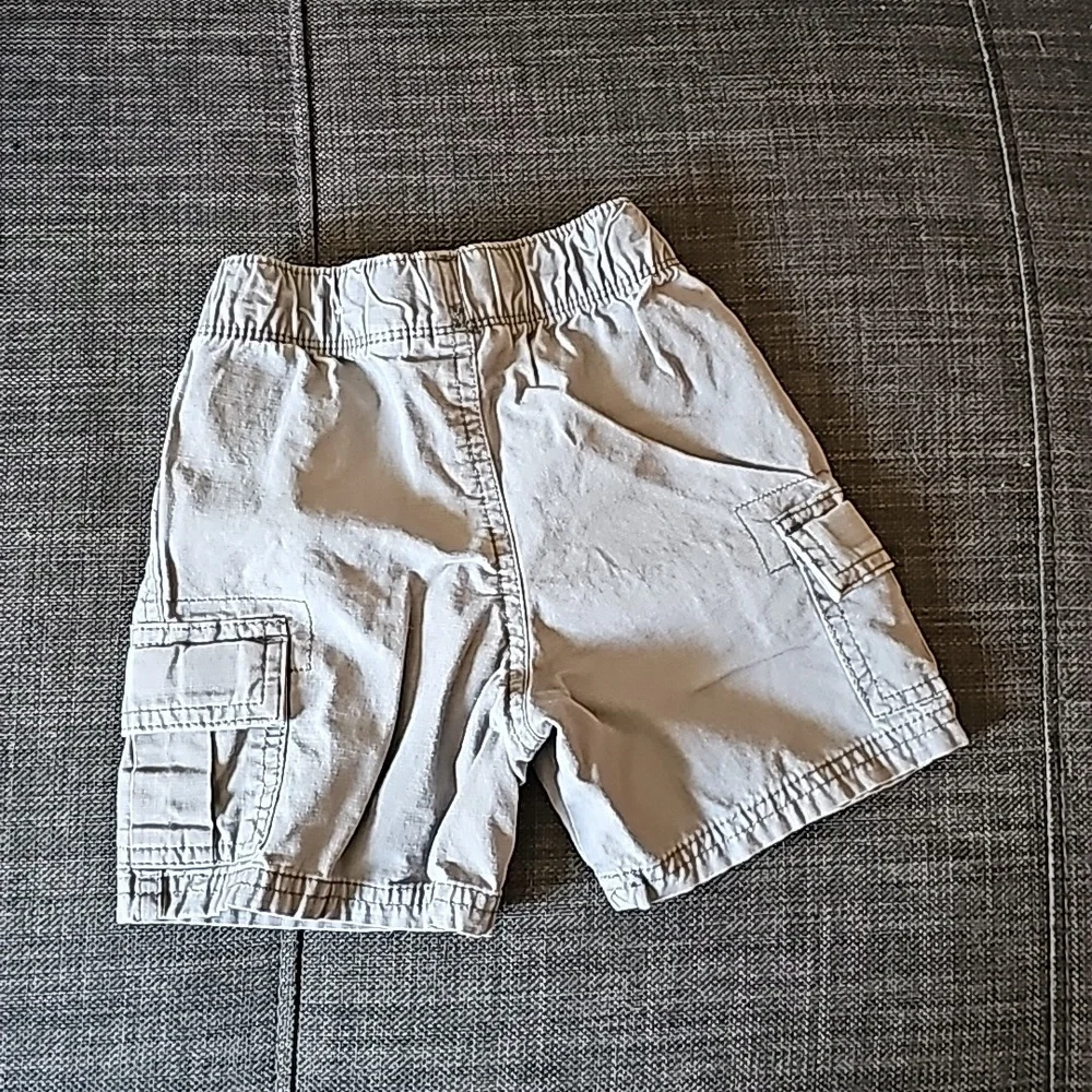 The Children's Place Shorts Size 18-24 Month